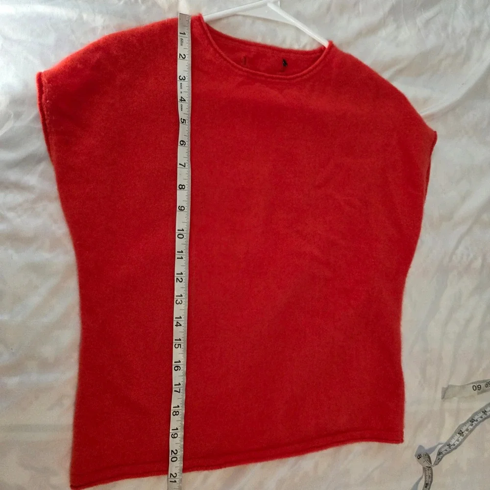 Womens 100% Cashmere Sweater Size Small Orange Short Sleeve Roll Neck Luxury